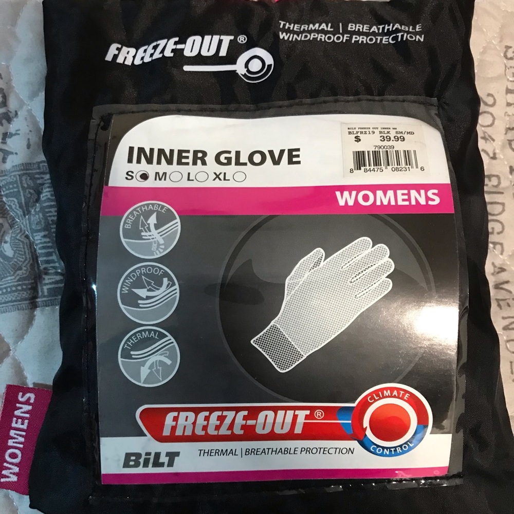 Freeze out black motorcycle inner gloves small